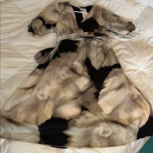 DKNY Black and Cream Tie-Dye Midi Dress NWT size 6